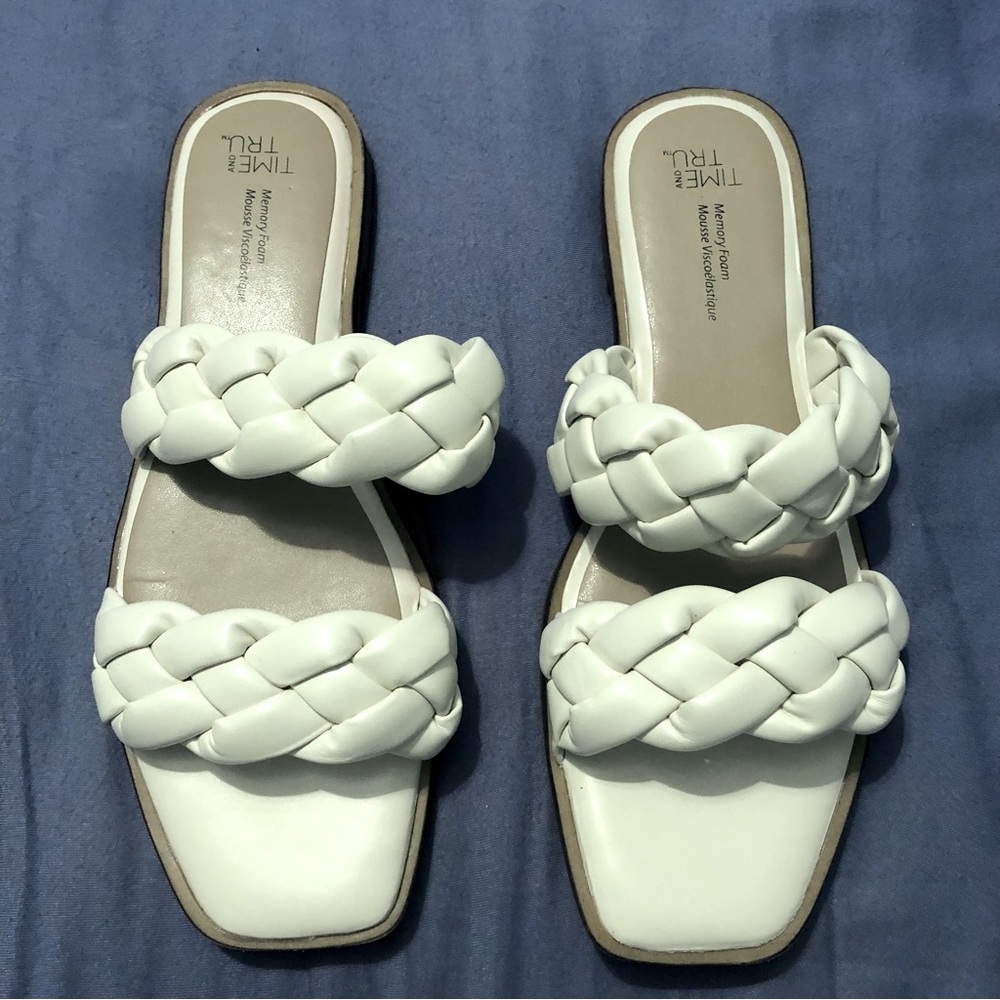 Time and Tru Braided Double Strap Flat Sandal White/Tan Size 8
